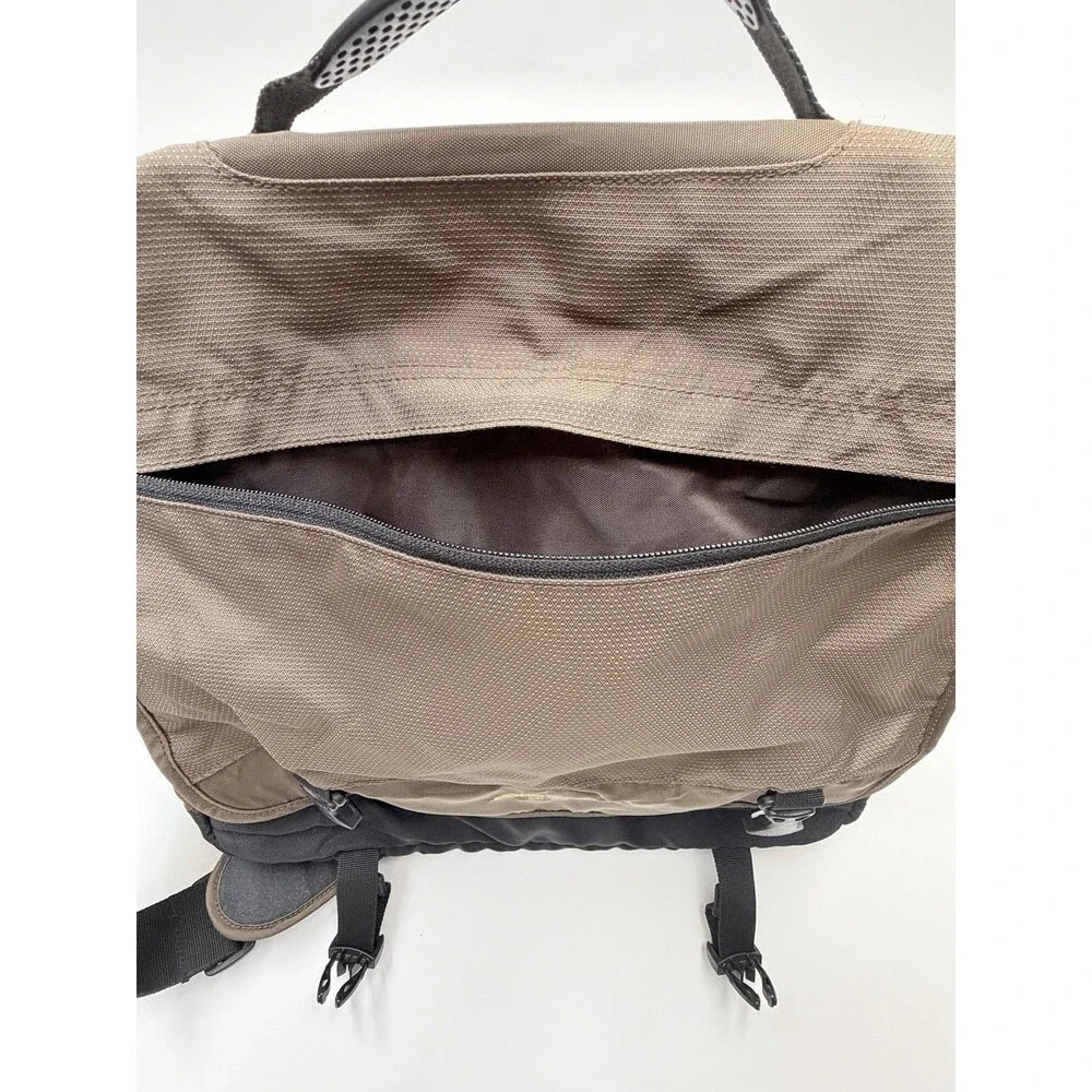 Eddie Bauer 15